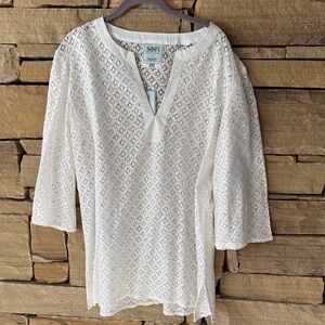 White Lace 3/4 Sleeve Top